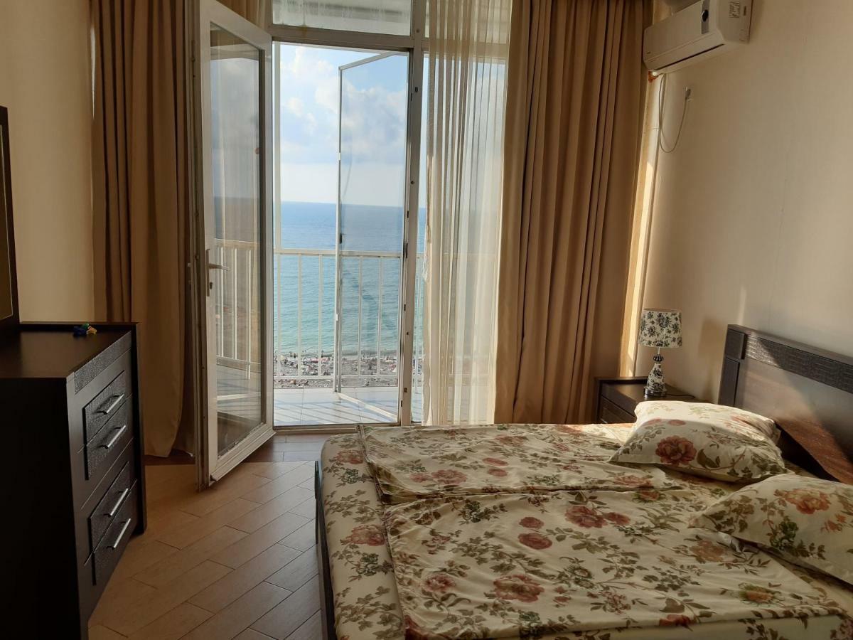 Beautiful House By The Sea Apartment Batumi Luaran gambar